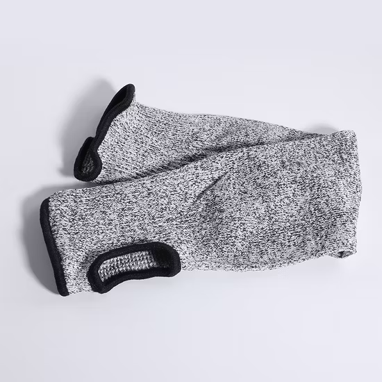Ultraflexible Hochleistungs-Kevlar-Schnittschutz-Sicherheitsarbeitshülle der Stufe C von DuPont Trade mit Daumenloch